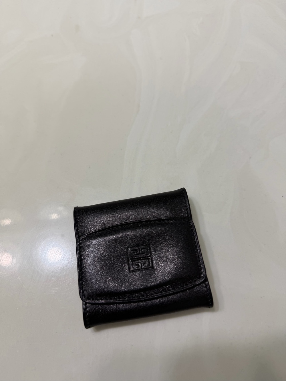 Black Leather women’s coin pouch- Minimal Bifold